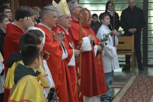 Przybądź Duchu Święty – Sakrament Bierzmowania i&nbsp;rozpoczęcie Misji parafialnych